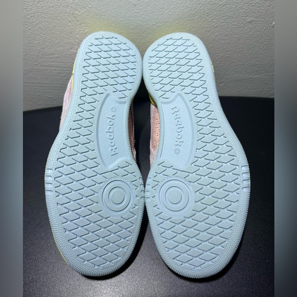 (New) Reebok Club C Revenge Sneakers Color: Multicolor Size: 3 - Picture 7 of 7